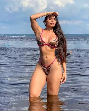 Bella Araujo OnlyFans Leaked Free Thumbnail Picture - #BdLg9V70kt