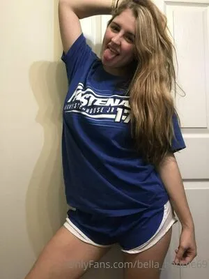 Bella Baddie69 OnlyFans Leaked Free Thumbnail Picture - #st4e4JIccp