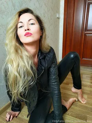 Bella Ballerina Free OnlyFans Leaked Free Thumbnail Picture - #GelNWy7Eaf