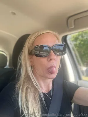 Bella Bare Petiteprofxxx OnlyFans Leaked Free Thumbnail Picture - #N4QnwnXtOq