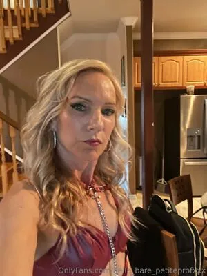 Bella Bare Petiteprofxxx OnlyFans Leaked Free Thumbnail Picture - #SkIzOAsbft