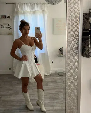 Bella Basile OnlyFans Leaked Free Thumbnail Picture - #OqqB7OeAde