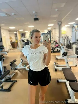 Bella Celine OnlyFans Leaked Free Thumbnail Picture - #0Lg1jfg5gW