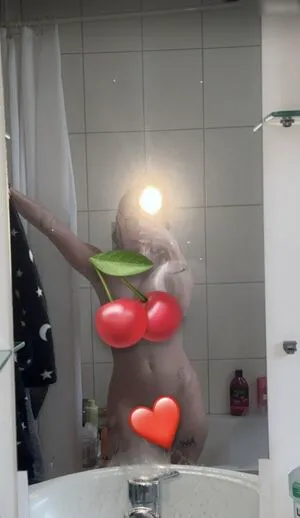 Bella Dmn OnlyFans Leaked Free Thumbnail Picture - #og9GO5fg4m