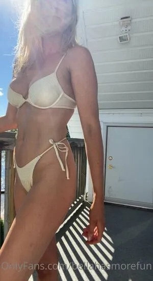 Bella Gallops OnlyFans Leaked Free Thumbnail Picture - #G1pKQ4lPho