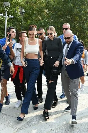 Bella Hadid OnlyFans Leaked Free Thumbnail Picture - #ZGXD0Faoyw