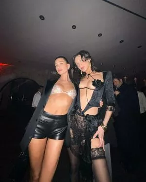 Bella Hadid OnlyFans Leaked Free Thumbnail Picture - #URBwYkKRL1