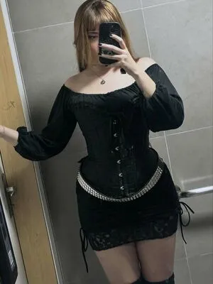 Bella Isa OnlyFans Leaked Free Thumbnail Picture - #peo7p1jv4k