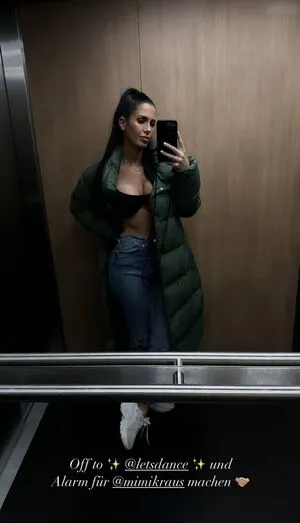 Bella Kraus OnlyFans Leaked Free Thumbnail Picture - #9oGYizJzRN