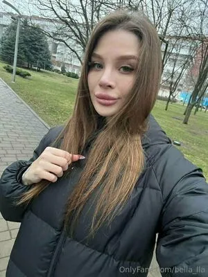 Bella Lla OnlyFans Leaked Free Thumbnail Picture - #Dy1S4Fs7u4