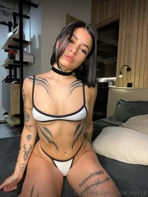 Bella Noir OnlyFans Leaked Free Thumbnail Picture - #aVF3Ycbc0F
