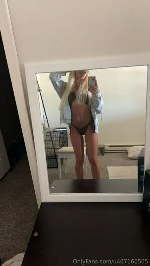 Bella Paulson OnlyFans Leaked Free Thumbnail Picture - #1MWmYnA0bS