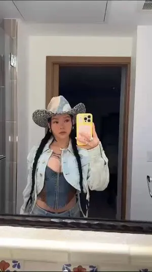 Bella Poarch OnlyFans Leaked Free Thumbnail Picture - #rGXaS1rxUg