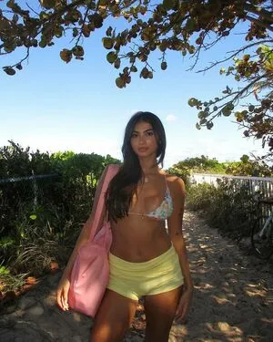 Bella Ramirez OnlyFans Leaked Free Thumbnail Picture - #izOB388NRL