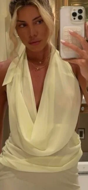 Bella Renaldi OnlyFans Leaked Free Thumbnail Picture - #0TRXDM4R5D