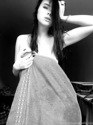 Bella Ruiz OnlyFans Leaked Free Thumbnail Picture - #5A4Vht21wR