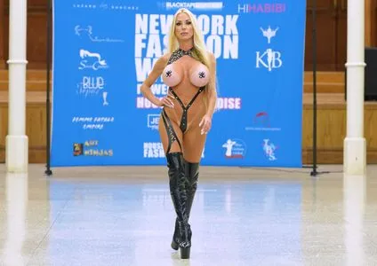 Bella Styleee OnlyFans Leaked Free Thumbnail Picture - #0Igkz11qQe