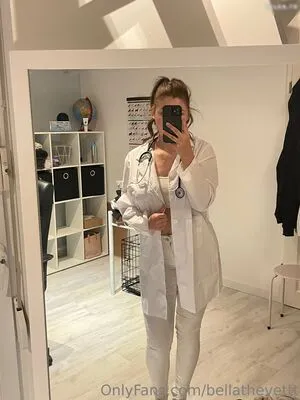 Bella The Vettt OnlyFans Leaked Free Thumbnail Picture - #m2oScsZILc