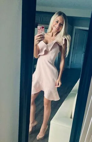 Bella Thore OnlyFans Leaked Free Thumbnail Picture - #x1eCnSuEVM