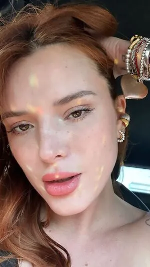 Bella Thorne OnlyFans Leaked Free Thumbnail Picture - #6Kjb2xdln2