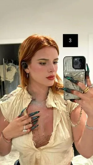 Bella Thorne OnlyFans Leaked Free Thumbnail Picture - #Ydxkekv4GM