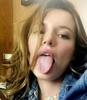 Bella Thorne OnlyFans Leaked Free Thumbnail Picture - #dq1i6sIHDr