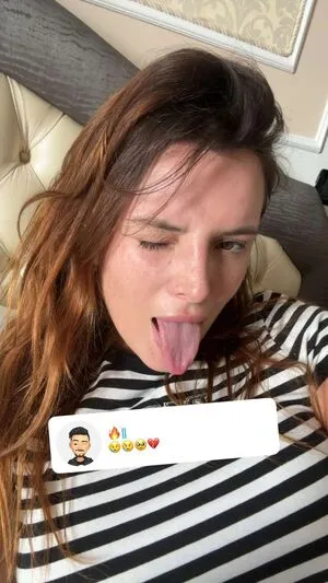 Bella Thorne OnlyFans Leaked Free Thumbnail Picture - #nnKC6EwdYt