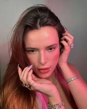 Bella Thorne OnlyFans Leaked Free Thumbnail Picture - #yd3n4RifO2