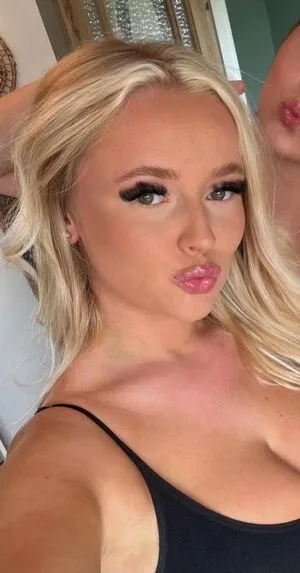 Bella Turner OnlyFans Leaked Free Thumbnail Picture - #3vOUOtzuhg