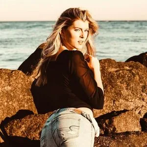 Bella White OnlyFans Leaked Free Thumbnail Picture - #i9bK9Z04aP