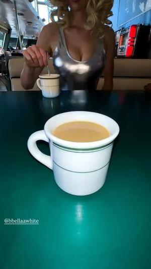 Bella White OnlyFans Leaked Free Thumbnail Picture - #sH1TMOgWcl