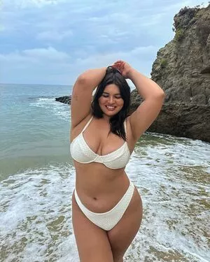 Bellaagolden OnlyFans Leaked Free Thumbnail Picture - #GRSLsZZBDR