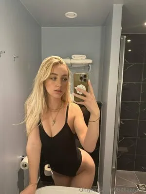 Bellaaraee OnlyFans Leaked Free Thumbnail Picture - #E3H6rlsWuA
