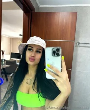 Bellaauroraaaa OnlyFans Leaked Free Thumbnail Picture - #RIlLRGfruT