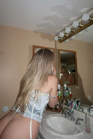 Bellabaxterr OnlyFans Leaked Free Thumbnail Picture - #CSWKmXfpgO