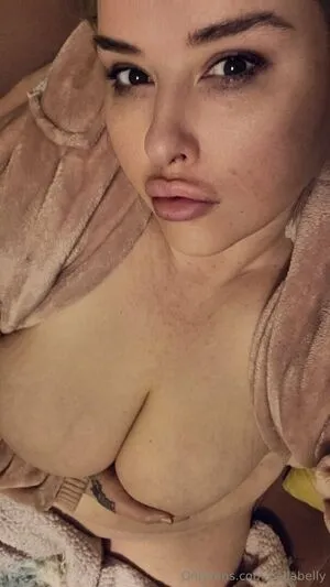 Bellabelly OnlyFans Leaked Free Thumbnail Picture - #ATx6FdzBy1
