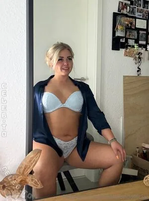 Bellablondofficial OnlyFans Leaked Free Thumbnail Picture - #4C6dqL44at