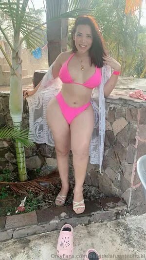 Belladelafuenteoficial OnlyFans Leaked Free Thumbnail Picture - #1KXIlZ9eM7