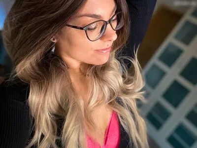 Belladeluxxe OnlyFans Leaked Free Thumbnail Picture - #qiMp541zC7