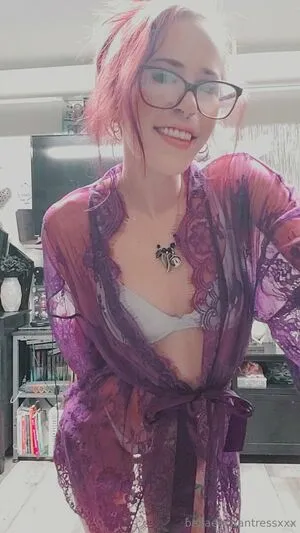 Bellaenchantressxxx OnlyFans Leaked Free Thumbnail Picture - #9UpKwTHows