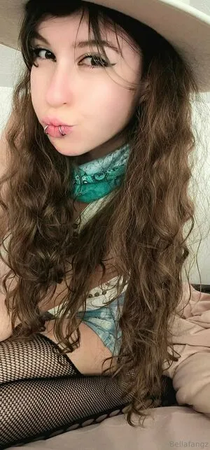 Bellafangz OnlyFans Leaked Free Thumbnail Picture - #FziXtqCGvr