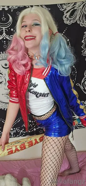 Bellafangz OnlyFans Leaked Free Thumbnail Picture - #OUofPrctxJ