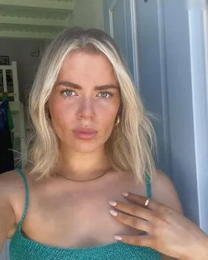 Bellafrancescaa OnlyFans Leaked Free Thumbnail Picture - #nwjqJVsf4A