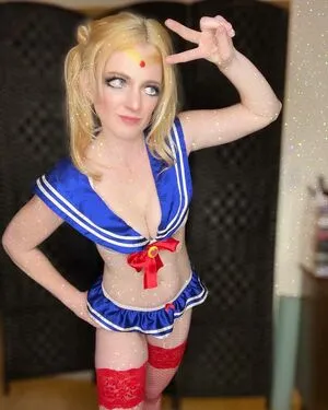 Bellahasmorefun OnlyFans Leaked Free Thumbnail Picture - #K7tL2oAAq4