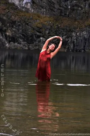 Bellalunablossom OnlyFans Leaked Free Thumbnail Picture - #WWhRYrFDXq