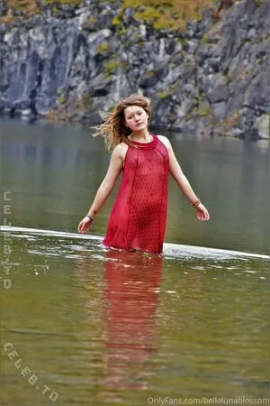 Bellalunablossom OnlyFans Leaked Free Thumbnail Picture - #td3zpciOnT