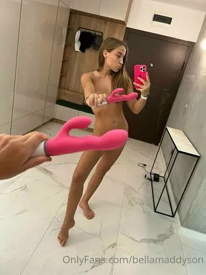 Bellamaddyson OnlyFans Leaked Free Thumbnail Picture - #5zTltdrlZd
