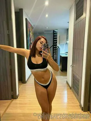 Bellaniet OnlyFans Leaked Free Thumbnail Picture - #YPpzuJuey5