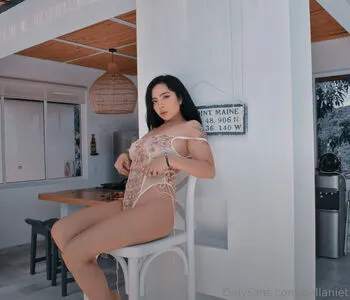 Bellaniet OnlyFans Leaked Free Thumbnail Picture - #lVMw9tWoNn