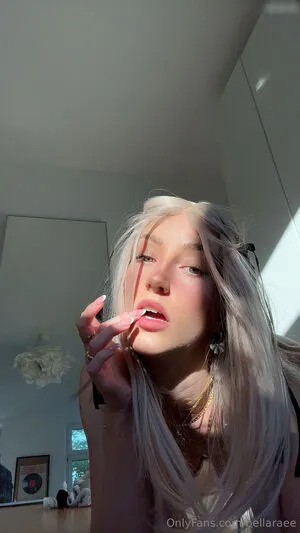 Bellaraee OnlyFans Leaked Free Thumbnail Picture - #27yk1h9hNe